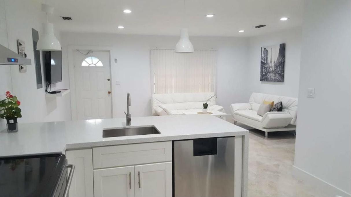 N61 Apartment Hollywood Exterior photo
