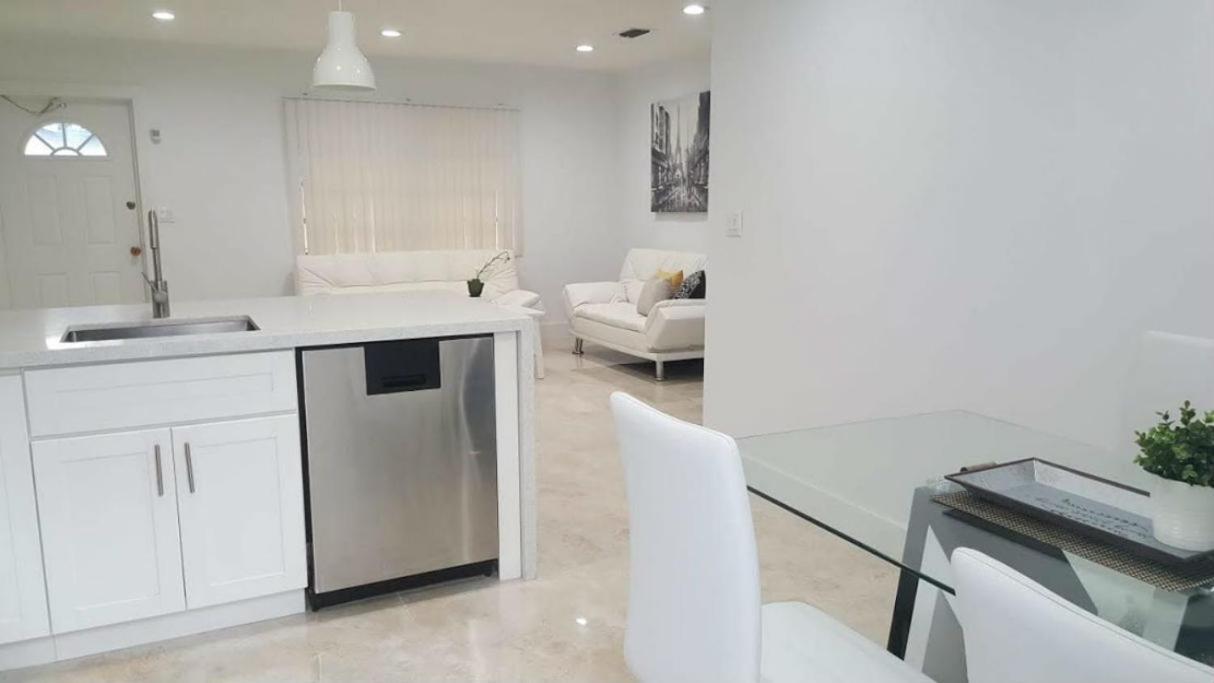 N61 Apartment Hollywood Exterior photo